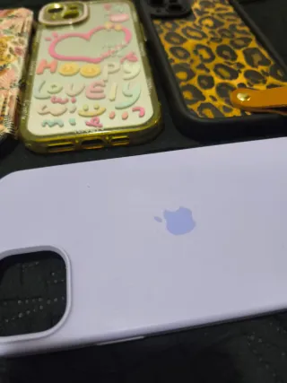 Confezione da 6 custodie per iPhone 15 Plus