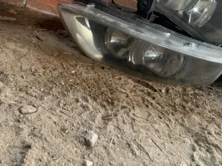 Piezas Audi A6: Puertas, Faros, Asientos