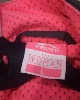 Chubasquero Negro y Rosa