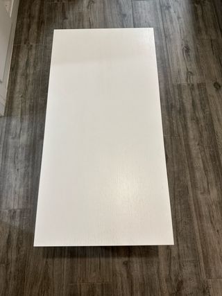 Mesa de centro elevable blanca