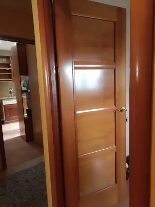 Puertas de madera interior