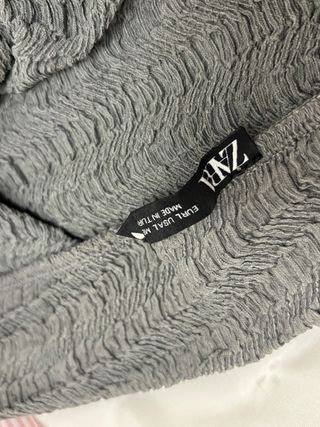 Falda Larga Zara Gris Talla L