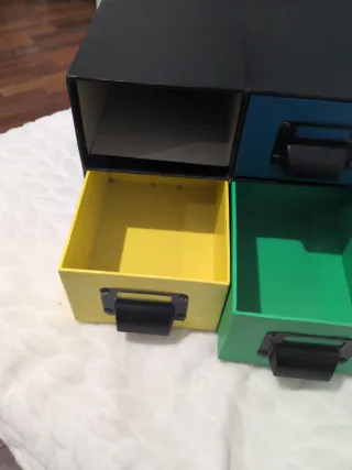 Organizzatore da scrivania con 4 cassetti