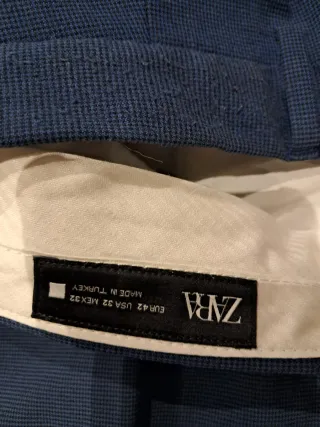 Traje azul talla 50 (42 americana)