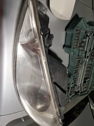 Faros Delanteros Peugeot 206