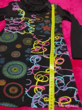 Jersey largo estilo Desigual