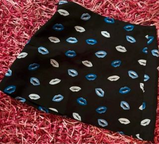 Minifalda Zara Estampado Labios