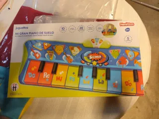 Juguete Piano de Suelo Juguettos Nenittos 24 Mese