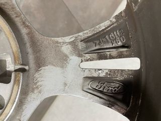 Llantas Ford C-Max 16" Originales