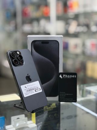 iPhone 15 Pro Max 512GB Negro Seminuevo