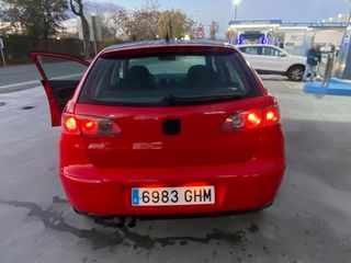 SEAT Ibiza 2008 Con Pegatina Medioambiental B