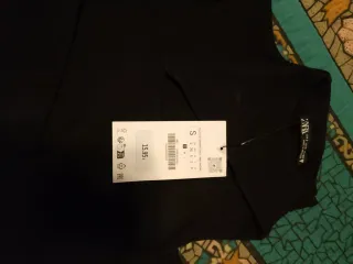 Camiseta Zara Talla S Negra