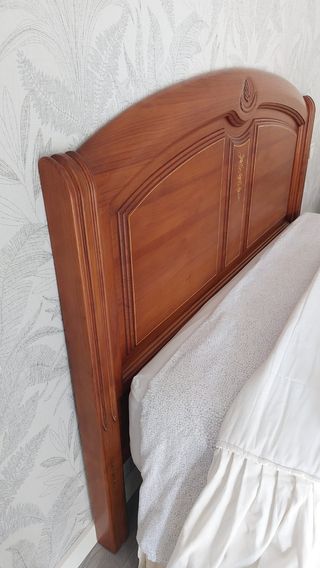 Cabezal de cama madera 135 cm