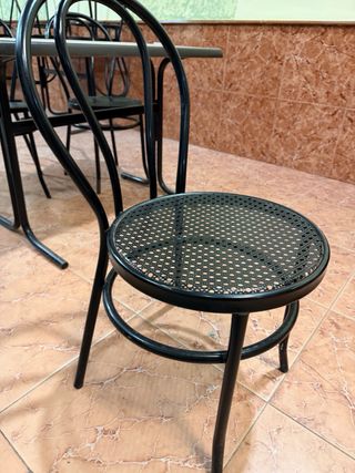 Mesas y Sillas Metálicas Bar