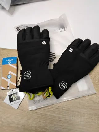 Conjunto Polar y Guantes Siroko Talla S/M
