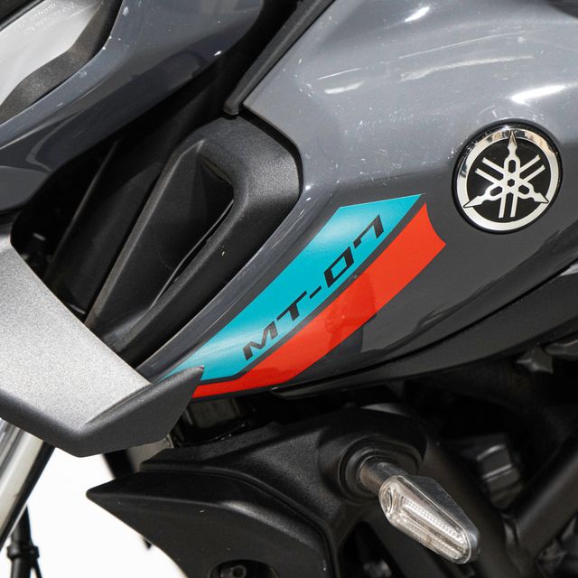 YAMAHA MT-07