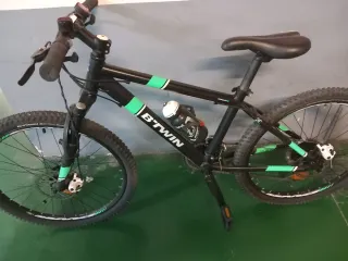 Bicicleta B'Twin Rockrider 700 24