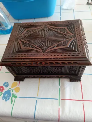 Cofre antiguo 1949 Miguel Rodriguez