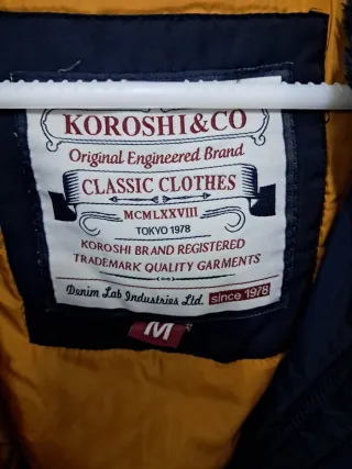 Chamarra Azul Talla M con Gorro y Pelo