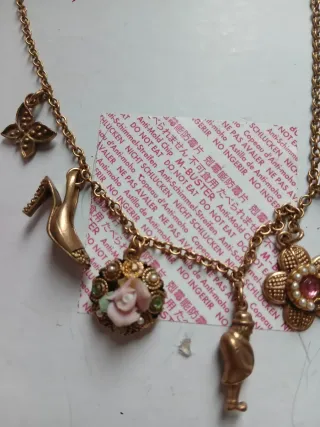 Collana vintage con ciondoli