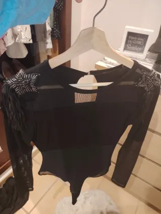 Body de encaje negro