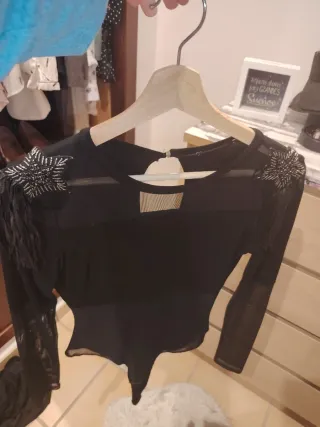 Body de encaje negro