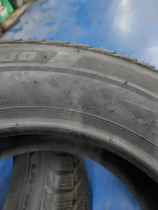 215/65R16 98H invierno M+S Bridgestone Blizzak LM