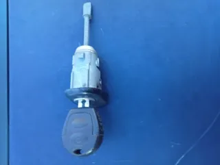 Bombín Cerradura Seat Ibiza/Córdoba 6L