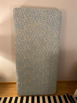 Colchón de tela estampado