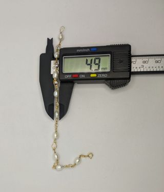 Pulsera Perlas de oro de 18k, 4.16 g, 18.5 cm.