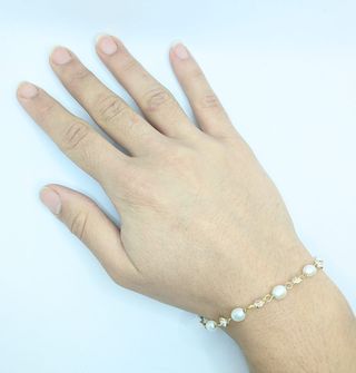 Pulsera Perlas de oro de 18k, 4.16 g, 18.5 cm.