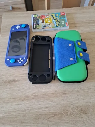 Nintendo Switch Lite Azul + Juego Bob esponja