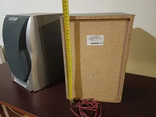 2 Bafles Kenwood 43W. 6 OHMS