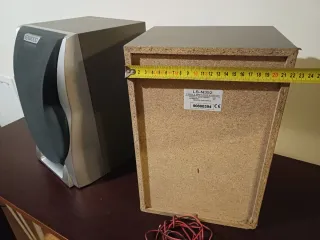 2 Bafles Kenwood 43W. 6 OHMS