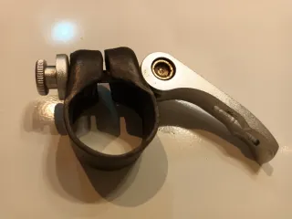 Abrazadera sillín vintage