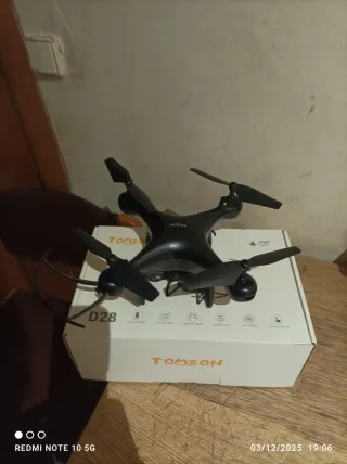 Dron Tomzon D28 Negro