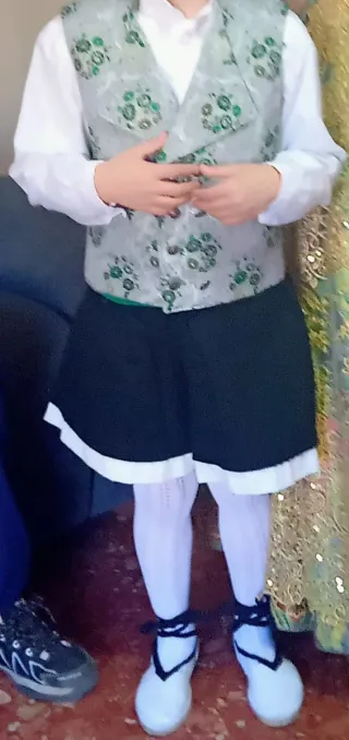Traje de Fallero para Niño Talla6-8 años.