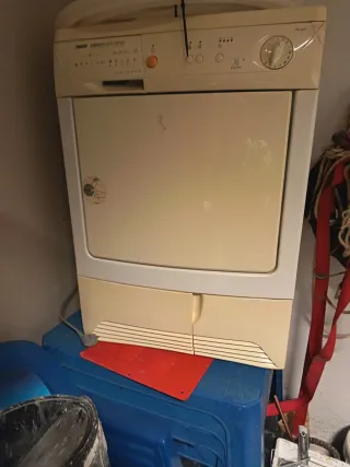 Secadora de Condensación Zanussi