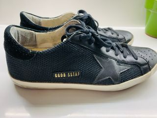Golden Goose GGDB SSTAR Zapatillas Negras Doradas