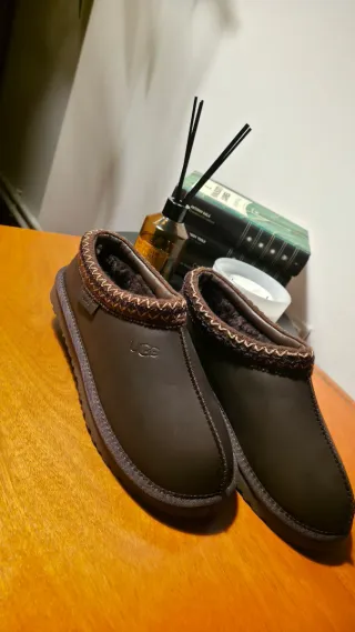 Ugg Talla 40 Negras Marrones