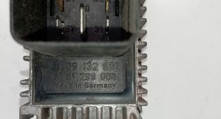 Opel 1104368 caja precalentamiento 09132691 astra