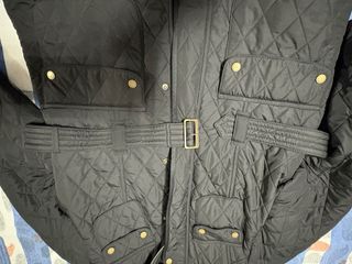 Chaqueta Barbour Negra Acolchada usada 2 veces