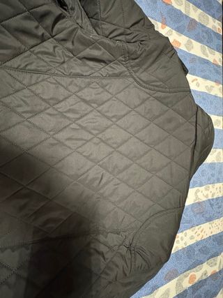 Chaqueta Barbour Negra Acolchada usada 2 veces
