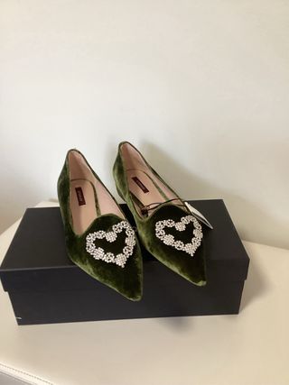 Zapatos Uterque T37 Joya Corazón Verde