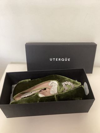 Zapatos Uterque T37 Joya Corazón Verde