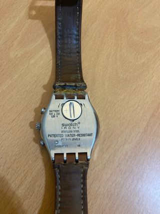 Reloj Swatch Irony Chrono Correa Cuero Marrón