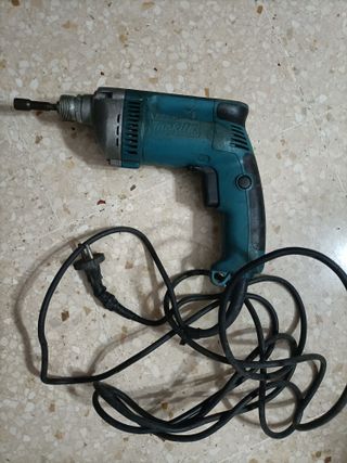 Atornilladora Makita