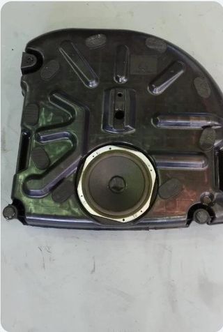 SUBWOOFER JAGUAR XF