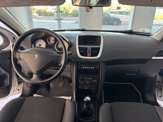 Peugeot 207 1.4HDI 70CV 5p 2010