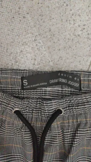 Pantalón Pull&Bear Talla S Diseño Cuadros Gris